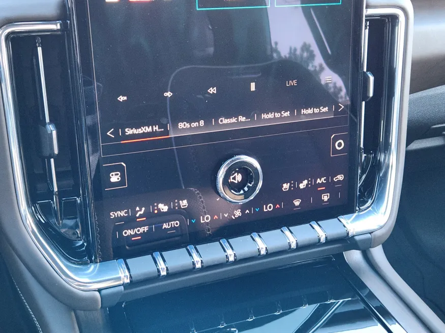 2026 GMC Yukon Denali Ultimate | Photo 18 of 23