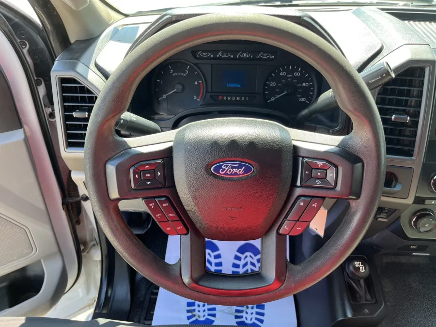 2018 Ford F-550 | Photo 11 of 20