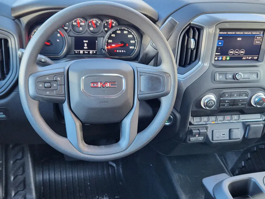 2026 GMC Sierra 1500 Pro | Photo 9 of 20