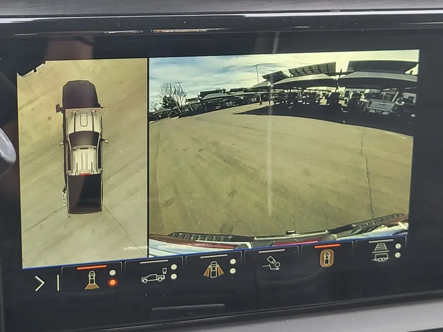 2026 GMC Sierra 2500HD AT4X | Photo 15 of 24