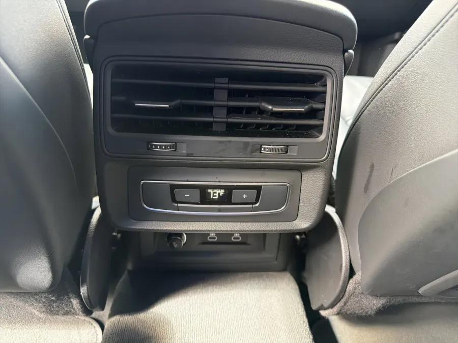 2024 Audi Q7 Premium Plus | Photo 12 of 24
