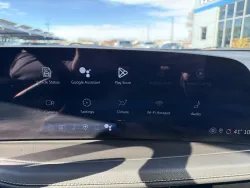 2025 Cadillac XT4 AWD Premium Luxury | Thumbnail Photo 16 of 21