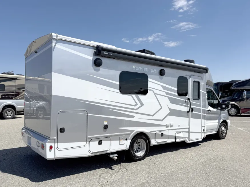 2024 Forest River Sunseeker 2370 | Photo 16 of 23