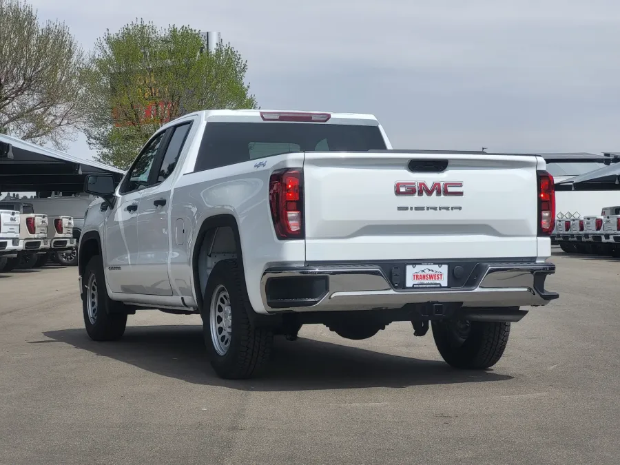 2026 GMC Sierra 1500 Pro | Photo 4 of 24