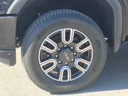 2022 GMC Sierra 3500HD AT4 | Thumbnail Photo 9 of 31