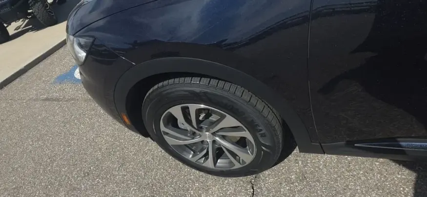 2021 Buick Envision | Photo 10 of 31