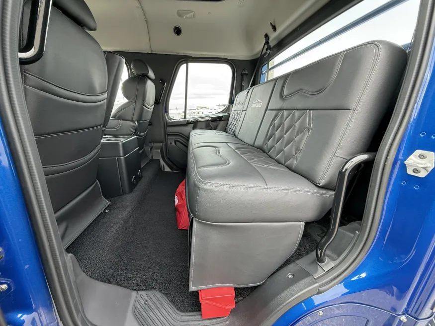 2025 Freightliner M2 106 Plus Summit Hauler | Photo 10 of 24