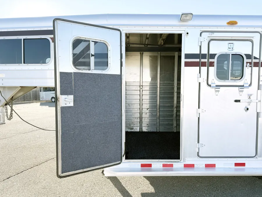 2001 4 Star 3HGN | Photo 12 of 17