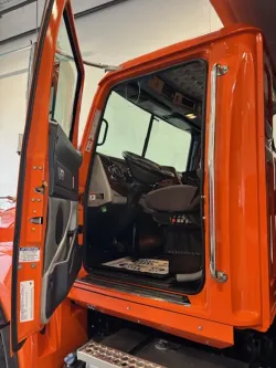 2021 Western Star 4700 | Thumbnail Photo 9 of 14