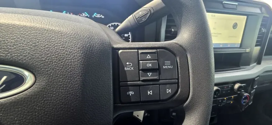2026 Ford Super Duty F-250 | Photo 16 of 28