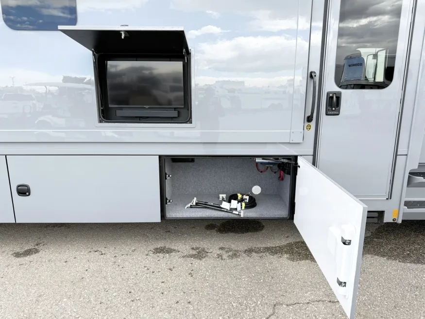 2026 Renegade Valencia 39RB | Photo 24 of 29