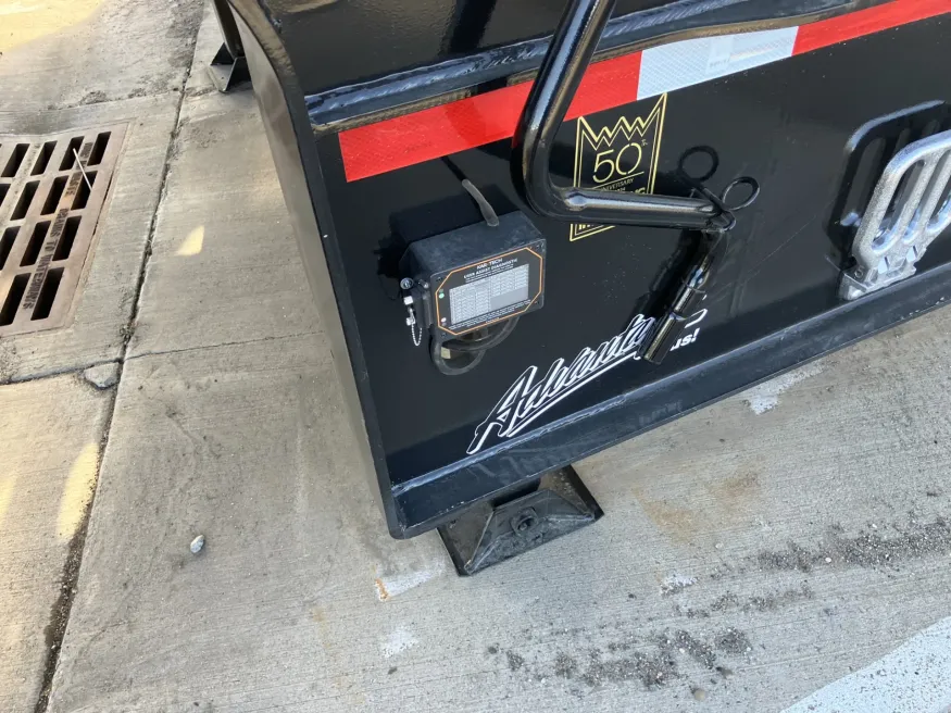 2025 Trail King TK80HT | Photo 5 of 12