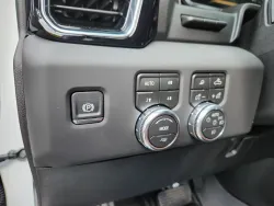 2026 GMC Sierra 3500HD Denali Ultimate | Thumbnail Photo 6 of 31