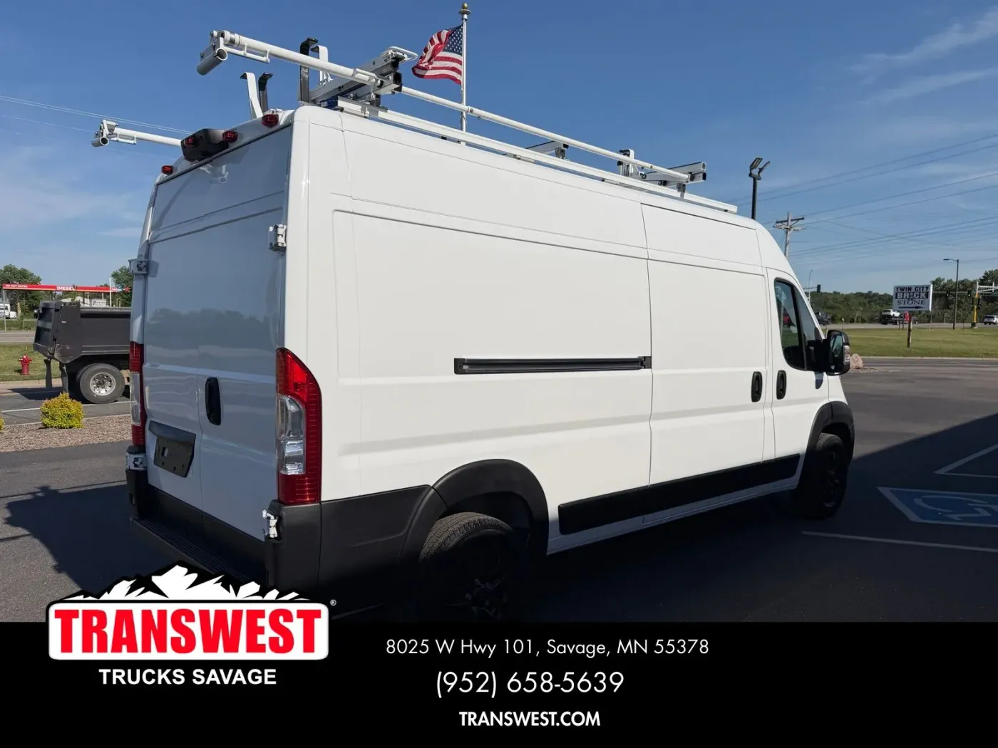 2023 RAM ProMaster 2500 High Roof | Photo 4 of 24