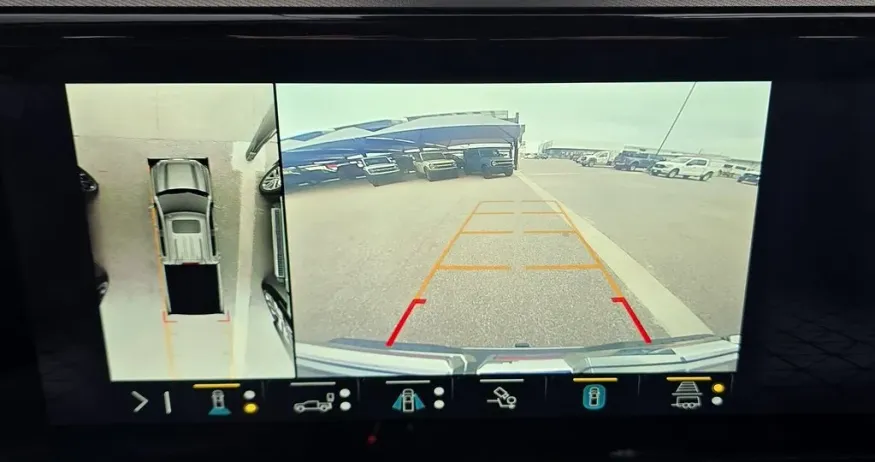 2023 GMC Sierra 1500 | Photo 22 of 31