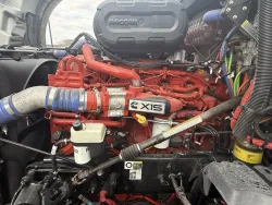 2022 Kenworth T680 | Thumbnail Photo 3 of 6