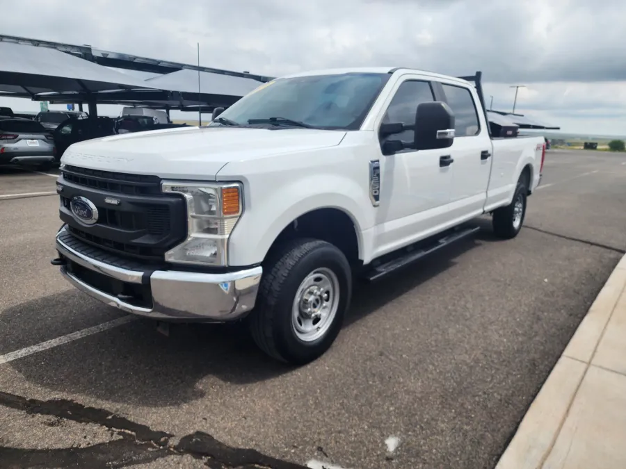 2022 Ford Super Duty F-250 SRW | Photo 3 of 25