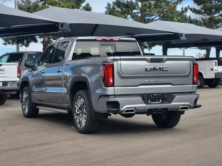 2026 GMC Sierra 1500 Denali Ultimate | Photo 4 of 27