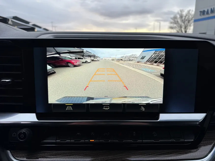 2026 Chevrolet Silverado 1500 LT | Photo 14 of 19