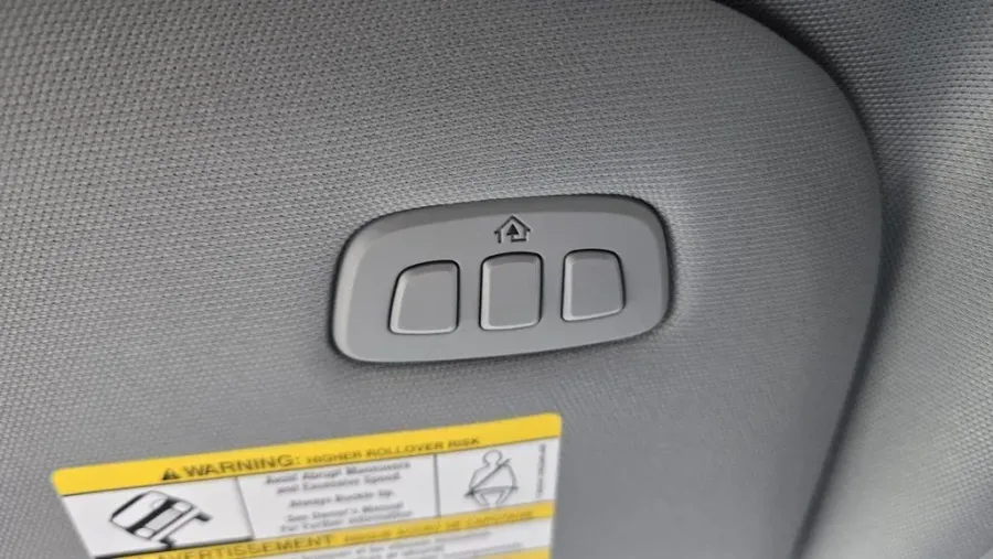 2026 Ford Super Duty F-250 | Photo 35 of 40