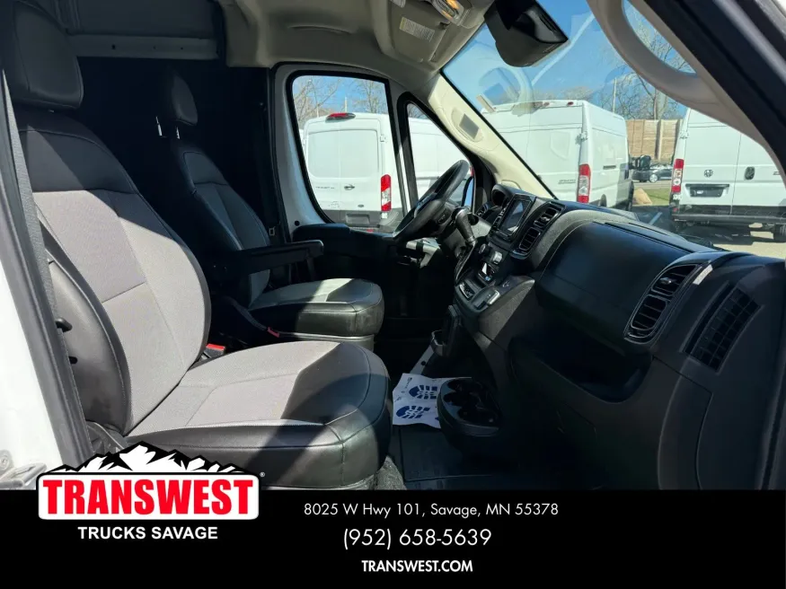 2023 RAM ProMaster 2500 High Roof | Photo 6 of 20