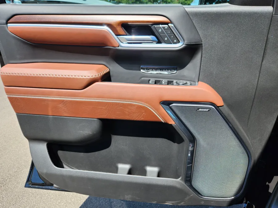 2026 GMC Sierra 1500 Denali Ultimate | Photo 5 of 29