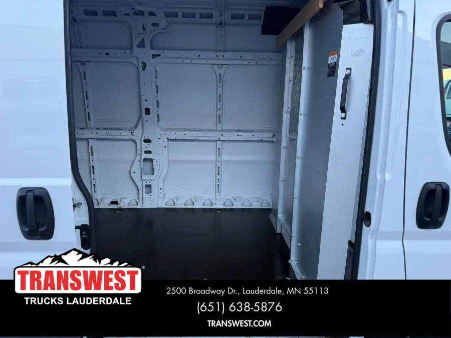 2023 RAM ProMaster 2500 High Roof | Photo 9 of 20