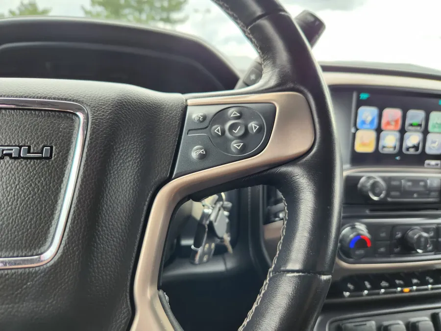 2018 GMC Sierra 1500 Denali | Photo 24 of 29