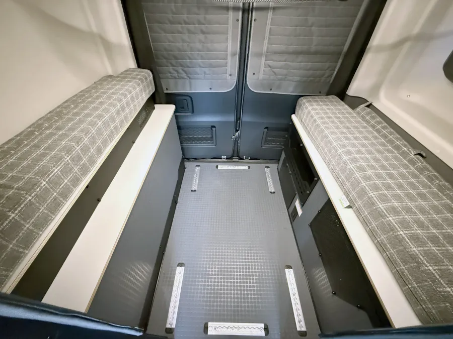 2026 Winnebago Revel 44EC | Photo 11 of 19