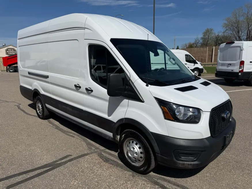 2023 Ford Transit-250 Base | Photo 15 of 20