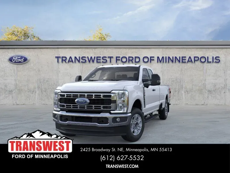 2026 Ford Super Duty F-350 XLT 