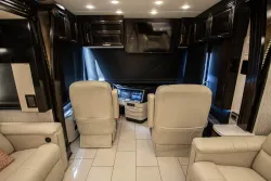 2022 Newmar London Aire 4579 | Thumbnail Photo 8 of 25