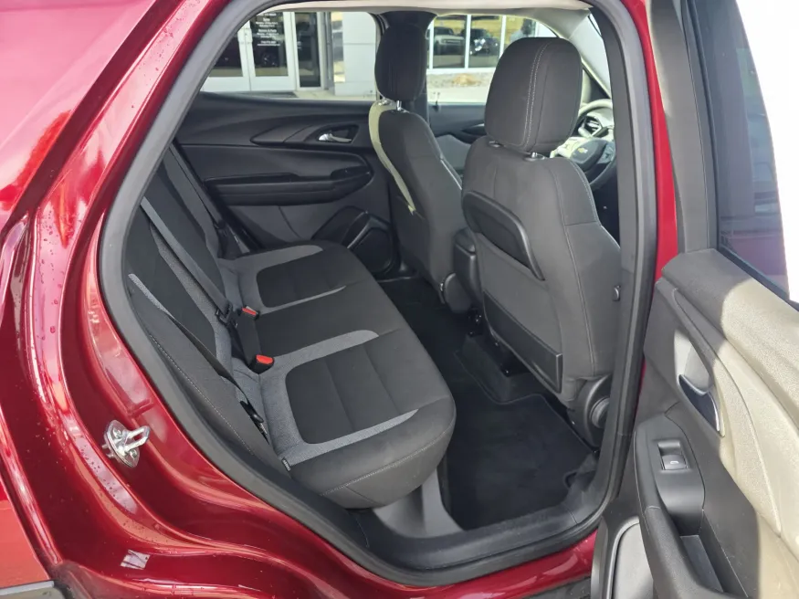 2025 Chevrolet Trailblazer LT | Photo 14 of 22