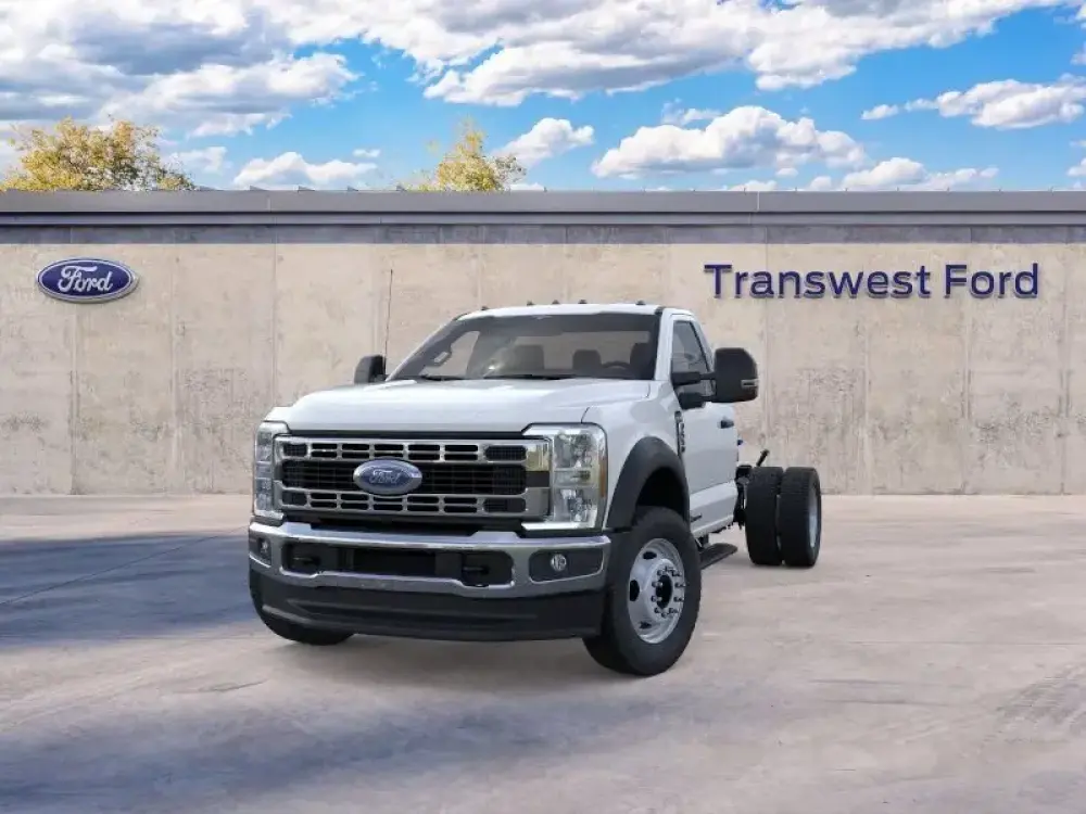 2026 Ford F-550 Super Duty Chassis Cab