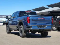 2026 GMC Sierra 2500HD Denali | Thumbnail Photo 4 of 25