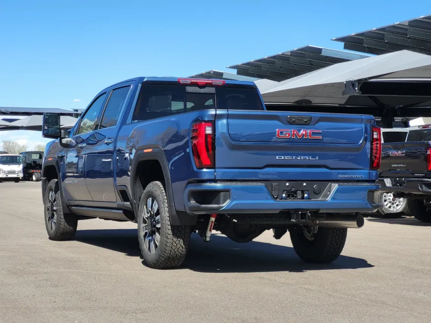 2026 GMC Sierra 2500HD Denali | Photo 4 of 25