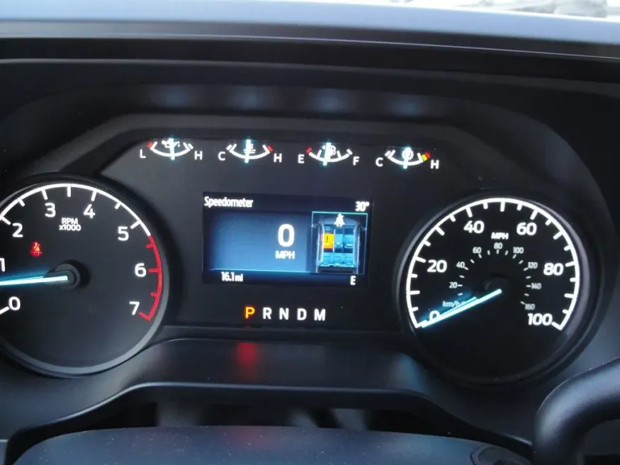 2026 Ford Super Duty F-350 XLT | Photo 7 of 14