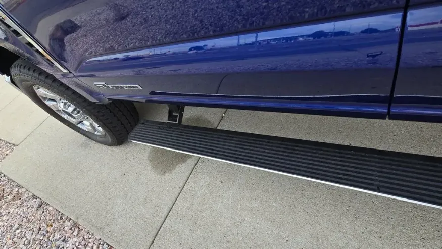 2026 Ford Super Duty F-350 | Photo 1 of 36