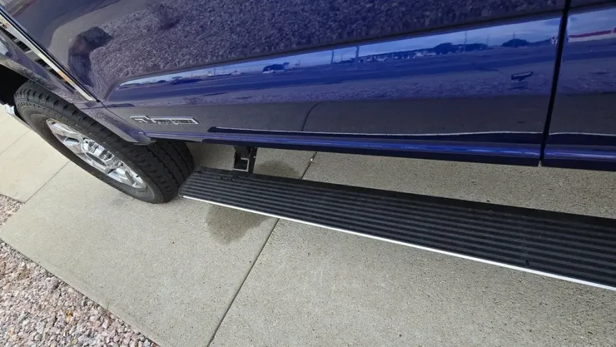 2026 Ford Super Duty F-350 | Photo 1 of 36