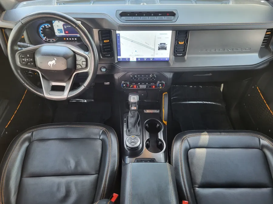 2024 Ford Bronco Badlands | Photo 21 of 25