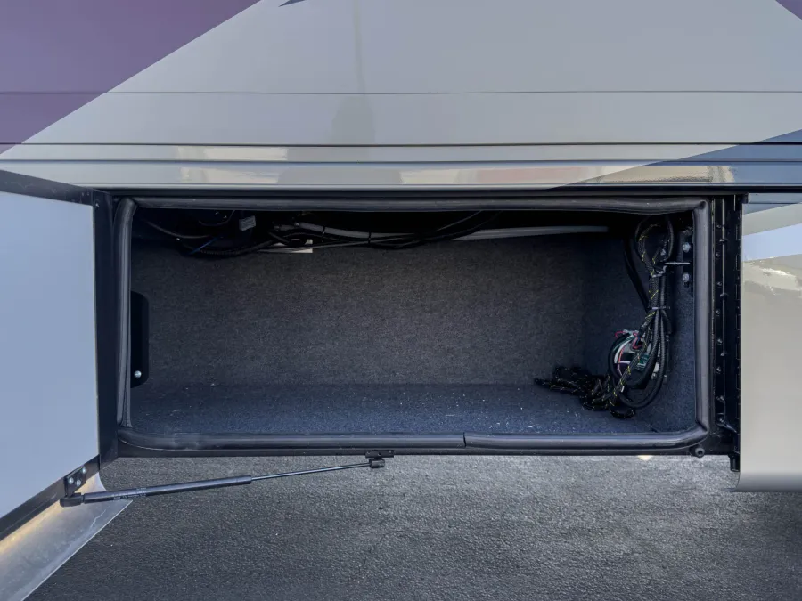 2023 Newmar Bay Star 3408 | Photo 36 of 38