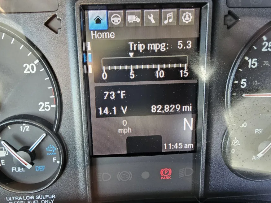 2025 Western Star 47X | Photo 14 of 14