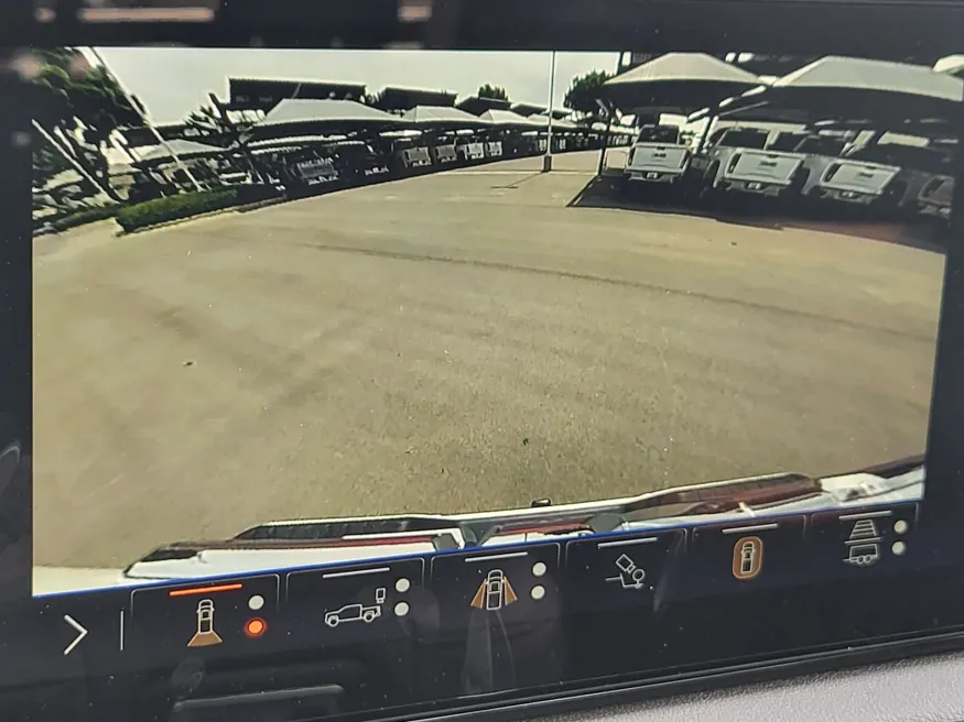 2026 GMC Sierra 1500 AT4 | Photo 15 of 26