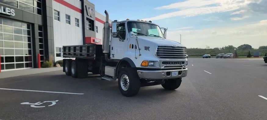 2007 Sterling LT9500 | Photo 3 of 14