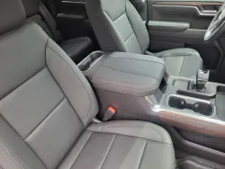 2026 GMC Sierra 1500 SLT | Thumbnail Photo 12 of 26