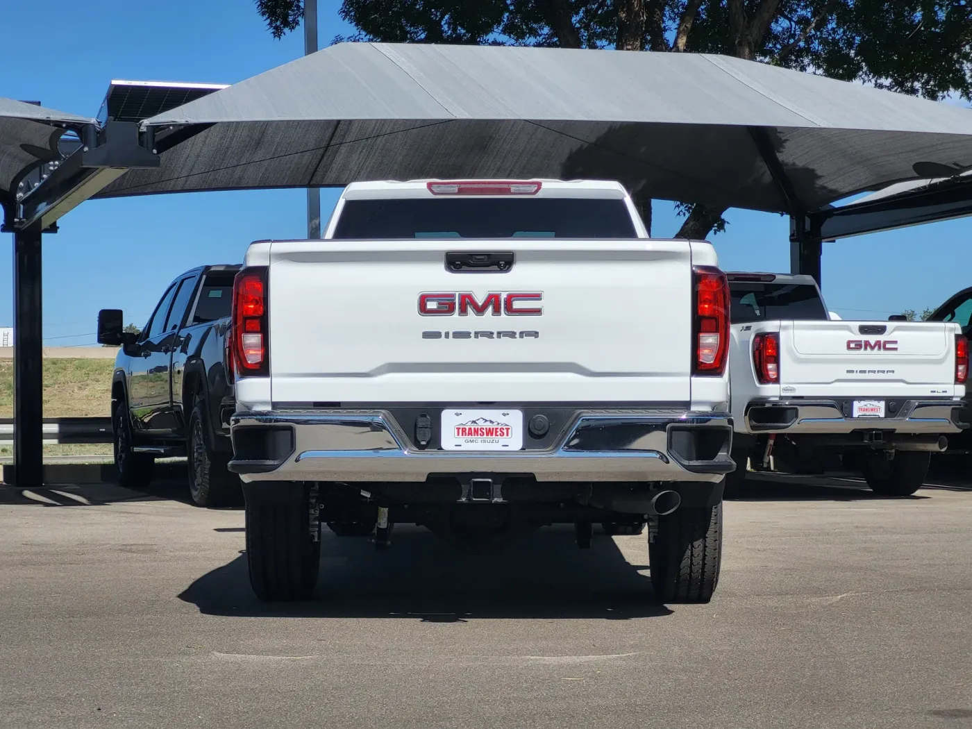 2026 GMC Sierra 2500HD Pro | Photo 5 of 24