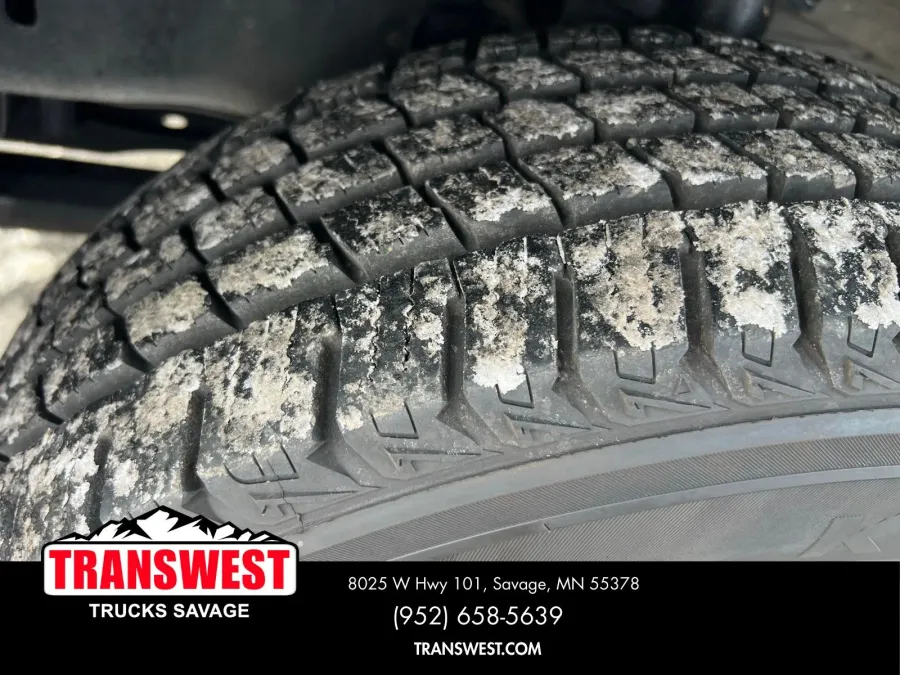 2024 Ford Transit-350 XLT | Photo 13 of 18