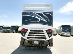 2026 Newmar Dutch Star 4081 | Thumbnail Photo 21 of 32