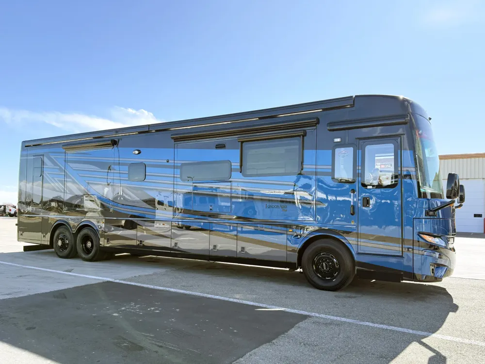 2026 Newmar London Aire 4540