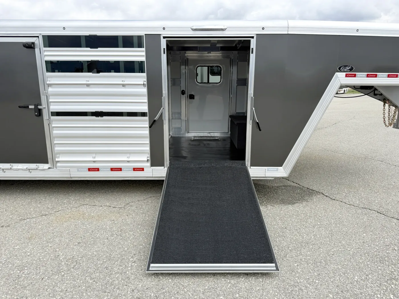 2027 Cimarron Stierwalt Signature Series Stock | Photo 4 of 23